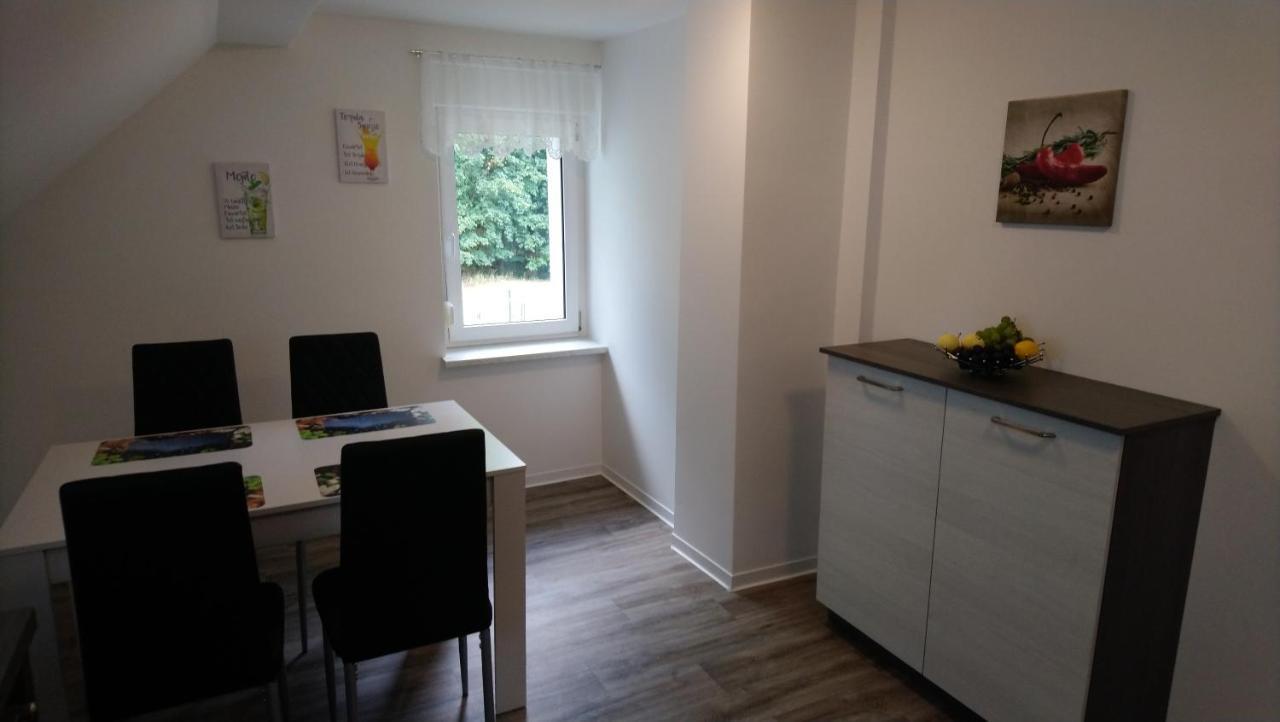 Haus Waldidyll Apartment Lauta Exterior photo
